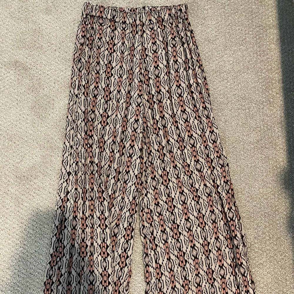 BRANDY MELVILLE PANTS